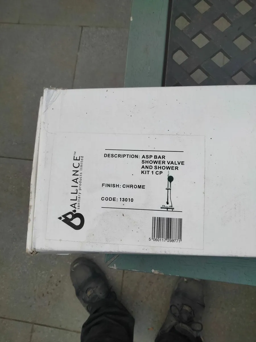Alliance shower kit - Image 2