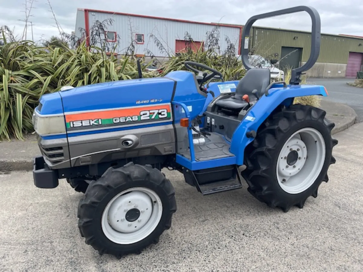COMPACT TRACTOR ISEKI GEAS TG-273 - Image 1