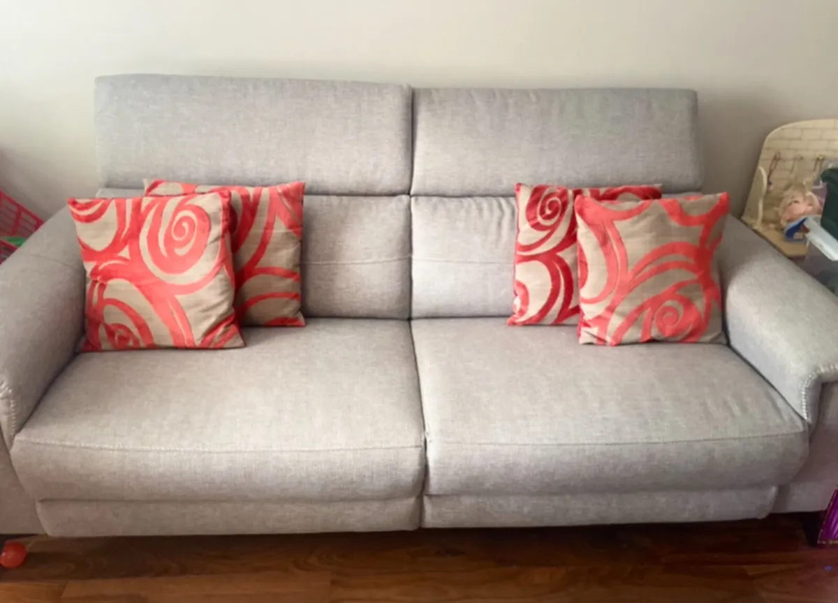 3 Seater Electric Recliner Sofa - Image 1