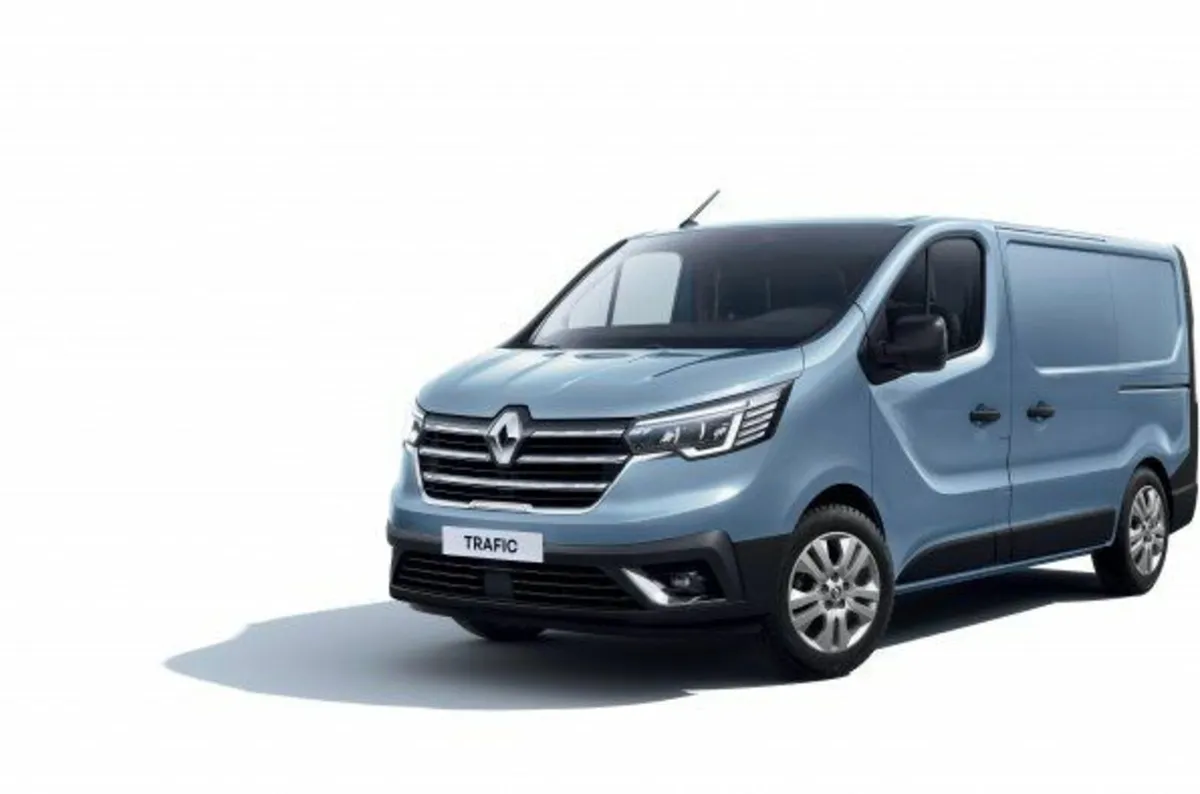 RENAULT TRAFIC HEAVY DUTY SEAT COVERS - Image 1