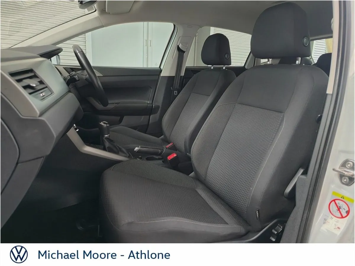 Volkswagen Polo 1.0 TSI 65bhp R-line - Image 4