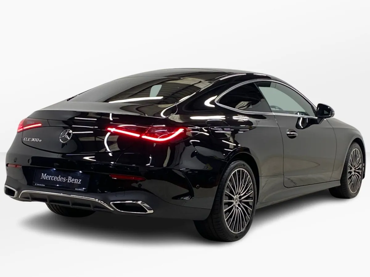 Mercedes-Benz CLE Cle 300 Amg Line Premium E A AM - Image 3