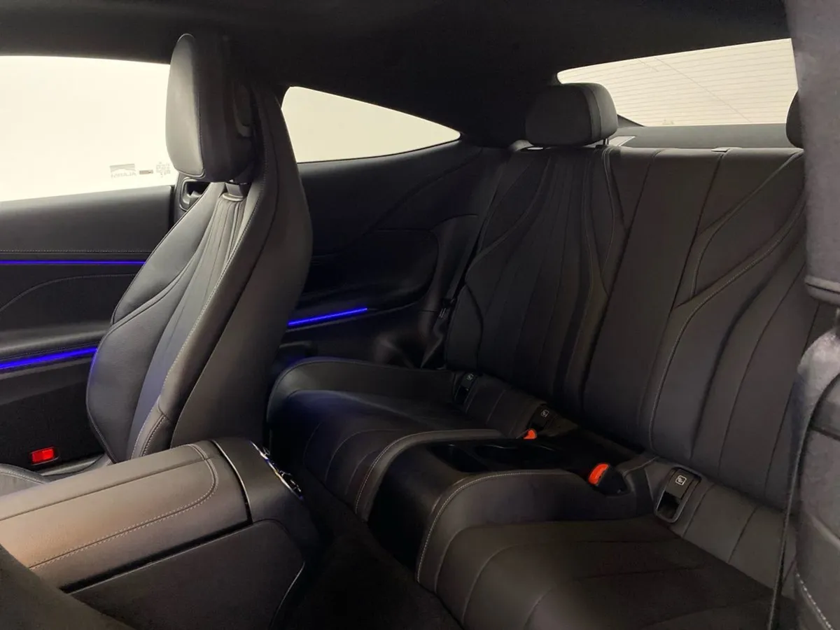 Mercedes-Benz CLE Cle 300 Amg Line Premium E A AM - Image 4
