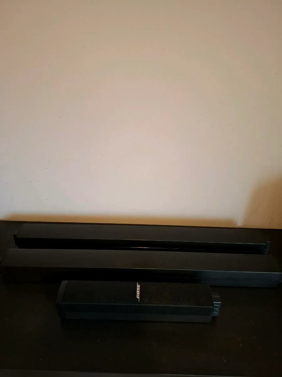Bose l1 compact. - Image 2