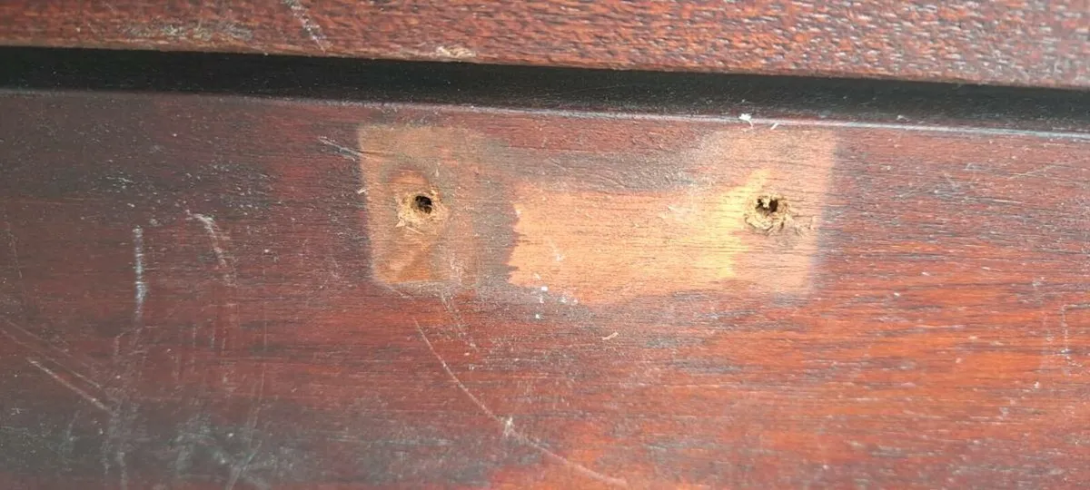 Dining Table - Image 4