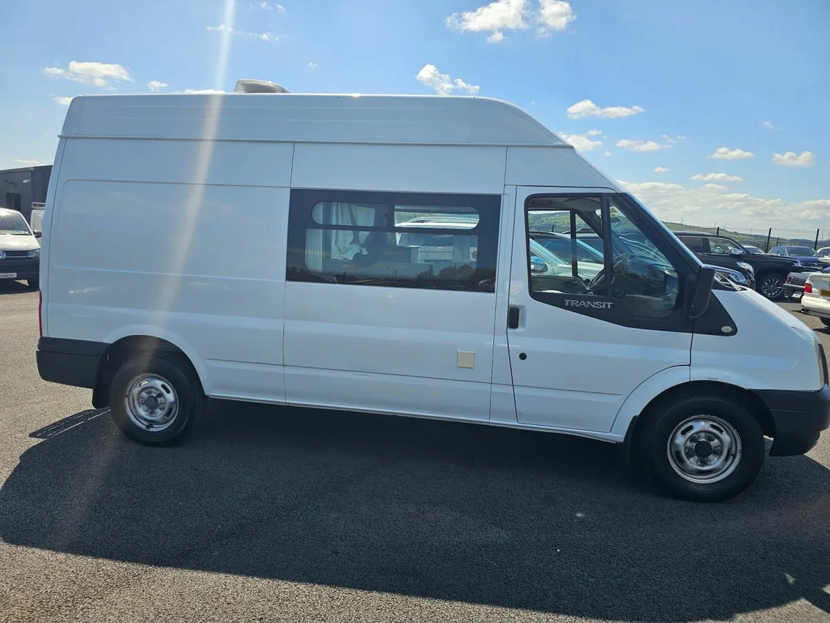 Campervan - Image 3