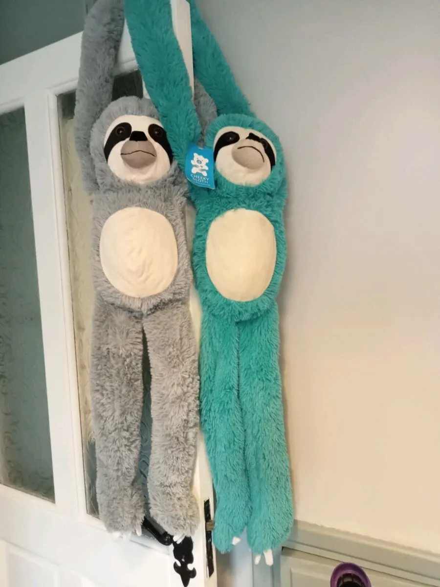 Sloths x 2 soft toys - Image 1