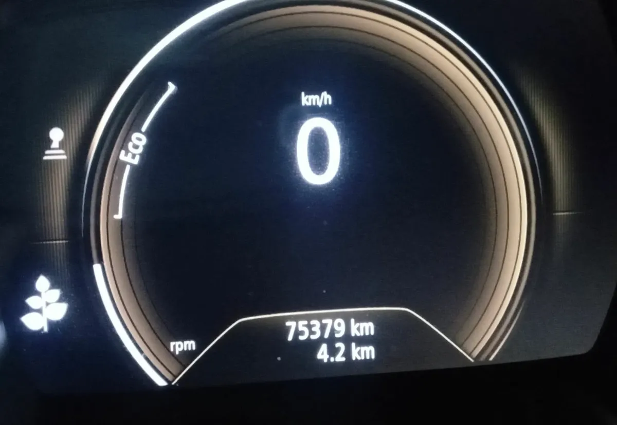 Renault Kadjar 2019 - Image 4