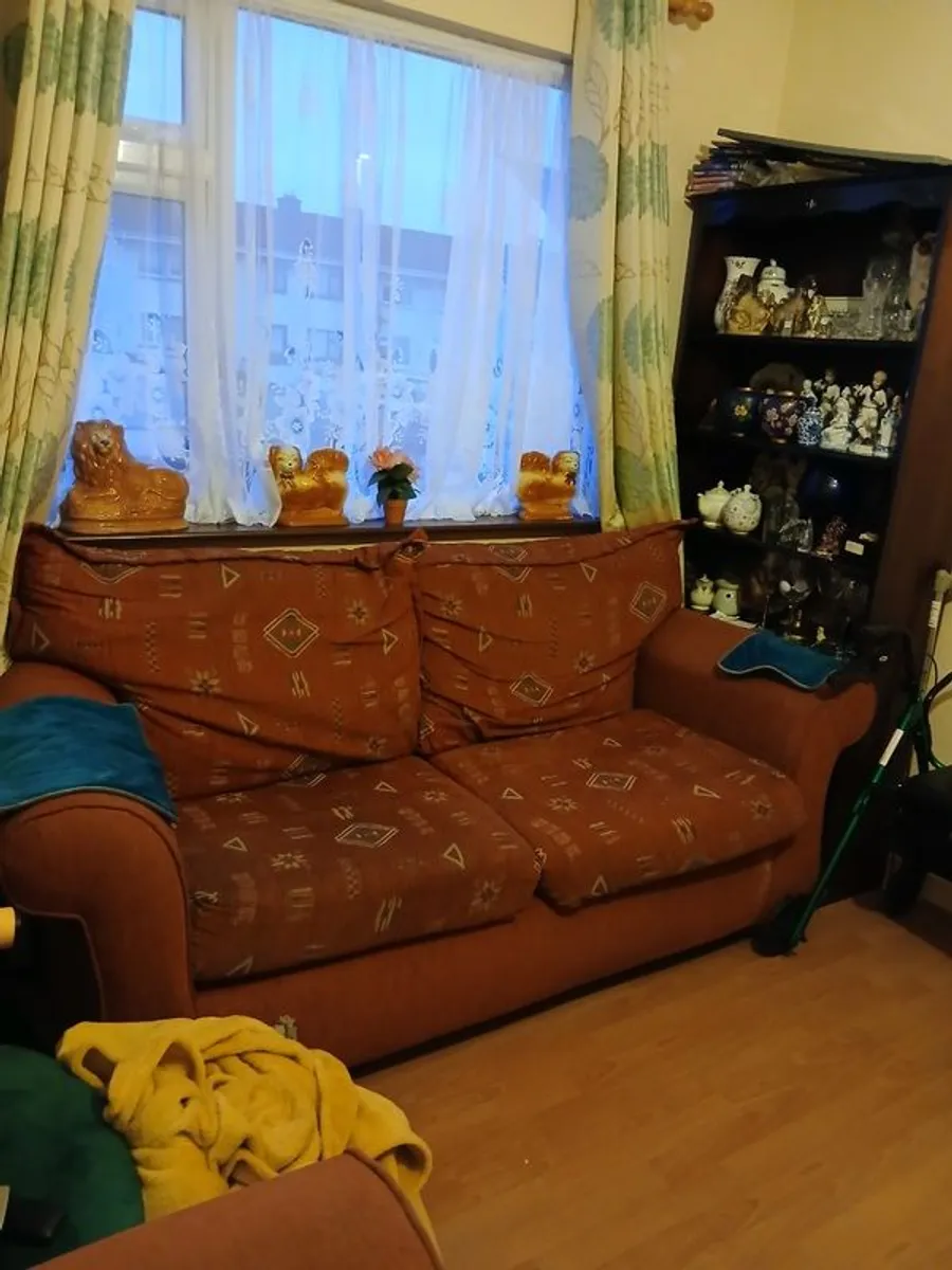 Sofa suites - Image 2