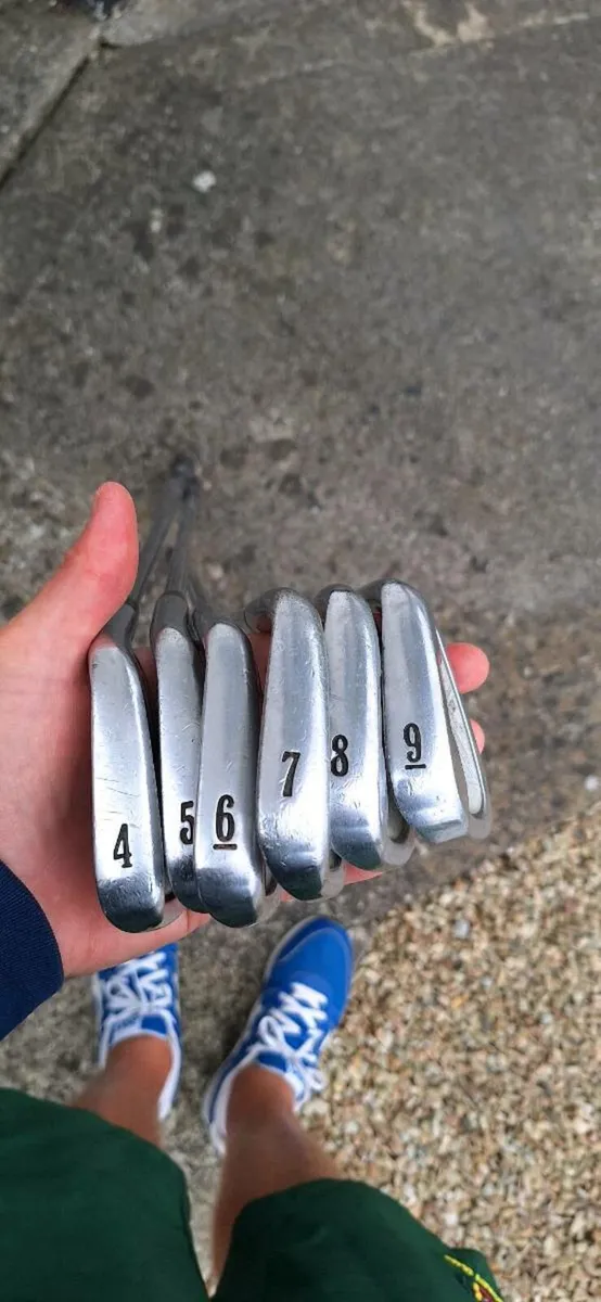 Golf irons - Image 1