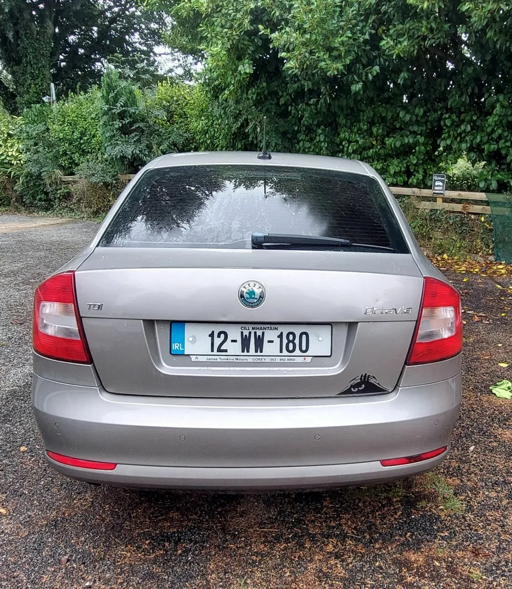 Skoda Octavia 2012 1.6TDI (Lady Owner) TAX & NCT - Image 2