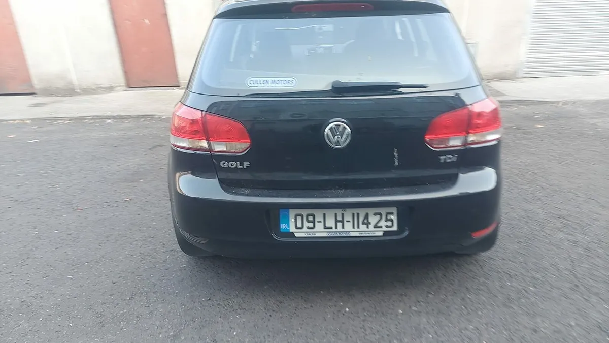 VW Golf 2009 make me an offer - Image 3