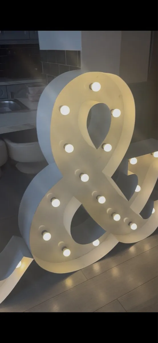 Wedding stuff - Image 2