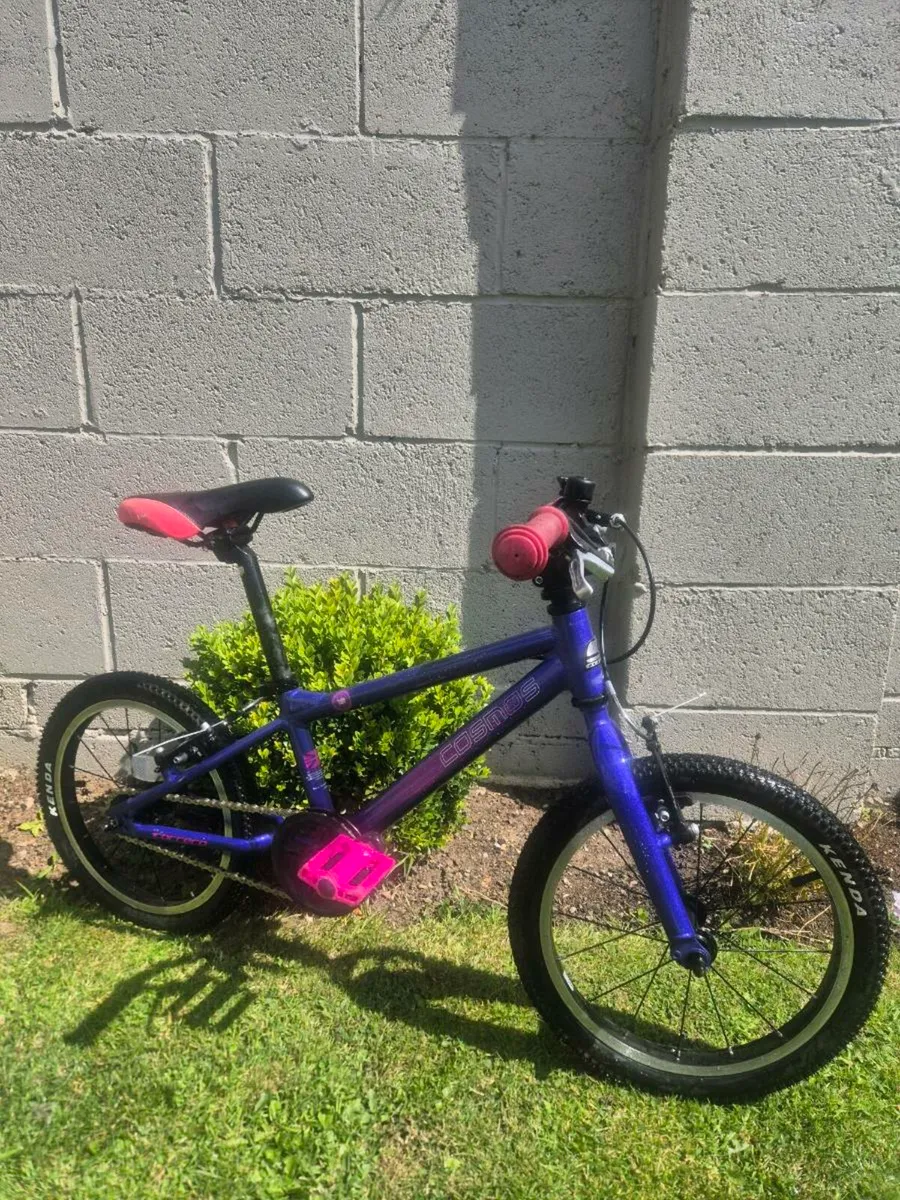 Kids Carrera 16 inch Purple Aluminium Bike - Image 1