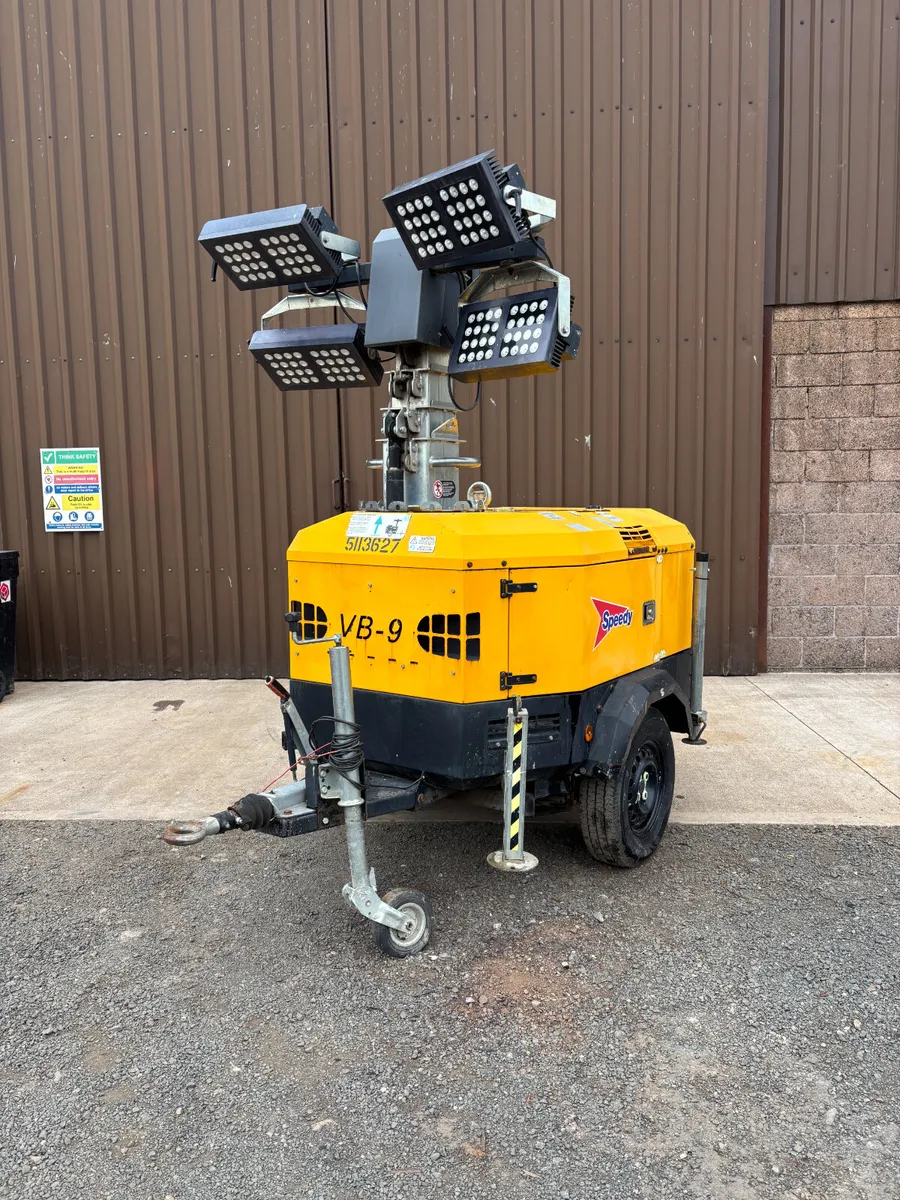Generac VB-9 Lighting Tower - Image 1