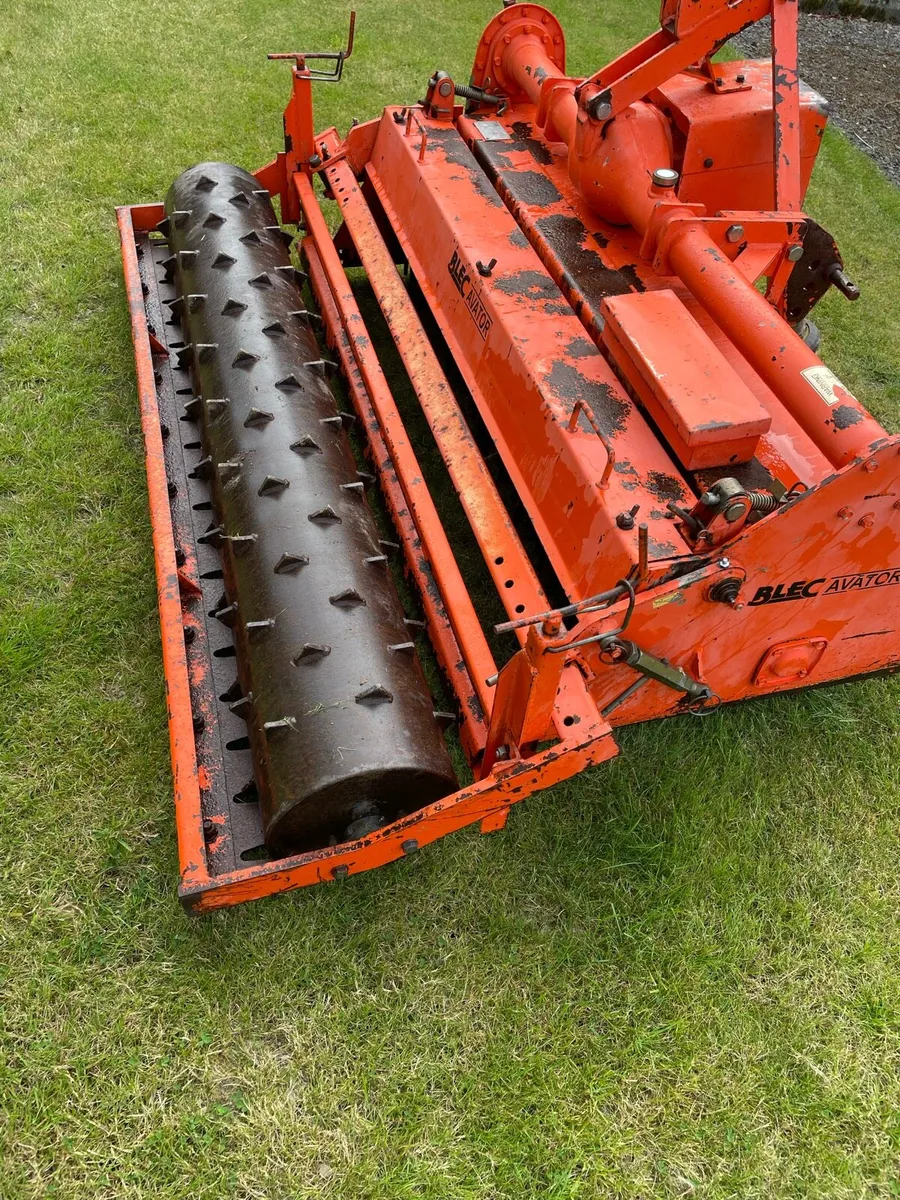Blec Stone Burier - Image 1