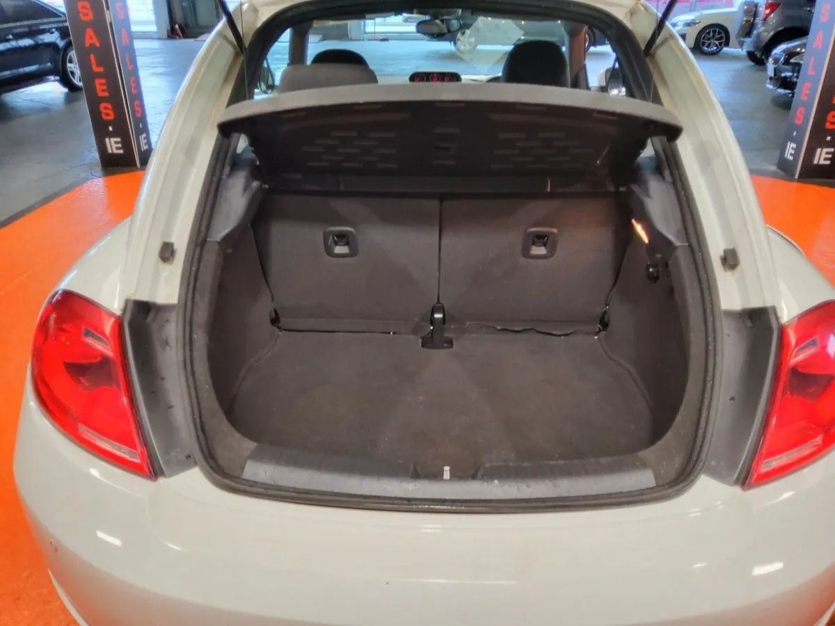 Volkswagen Beetle 1.2 TSI Beetle Bluemotion Techn - Image 4