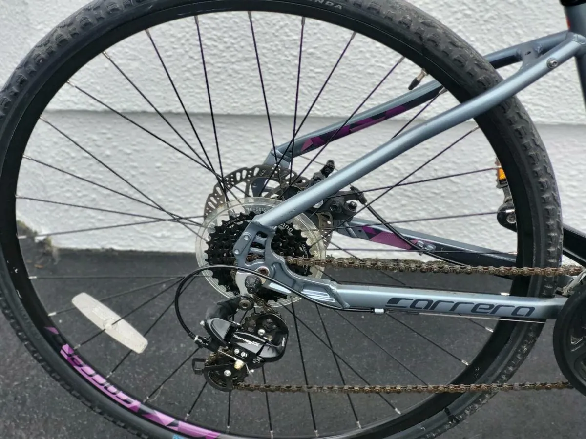 FEMALE CARERRA CROSSFIRE 2 HYBRID BIKE - Image 2