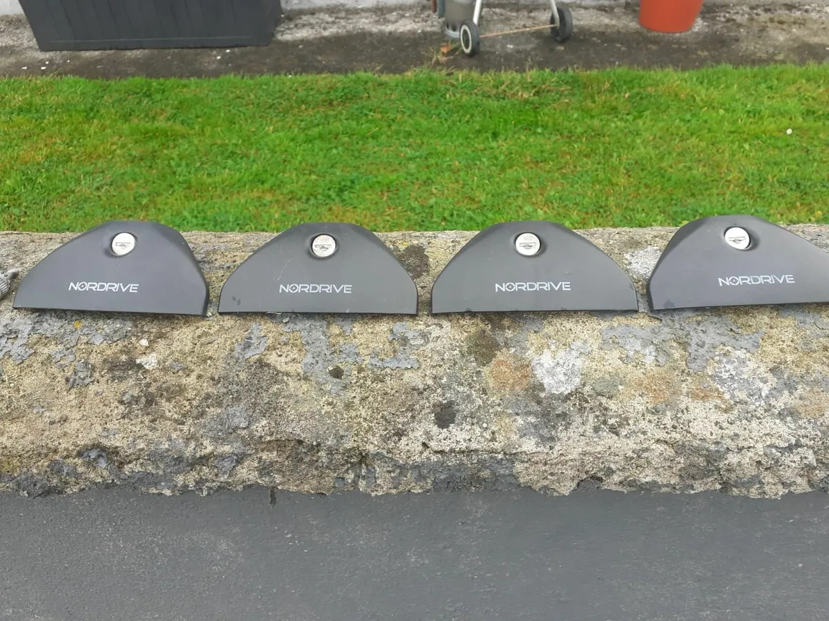 Roof racks - Image 2