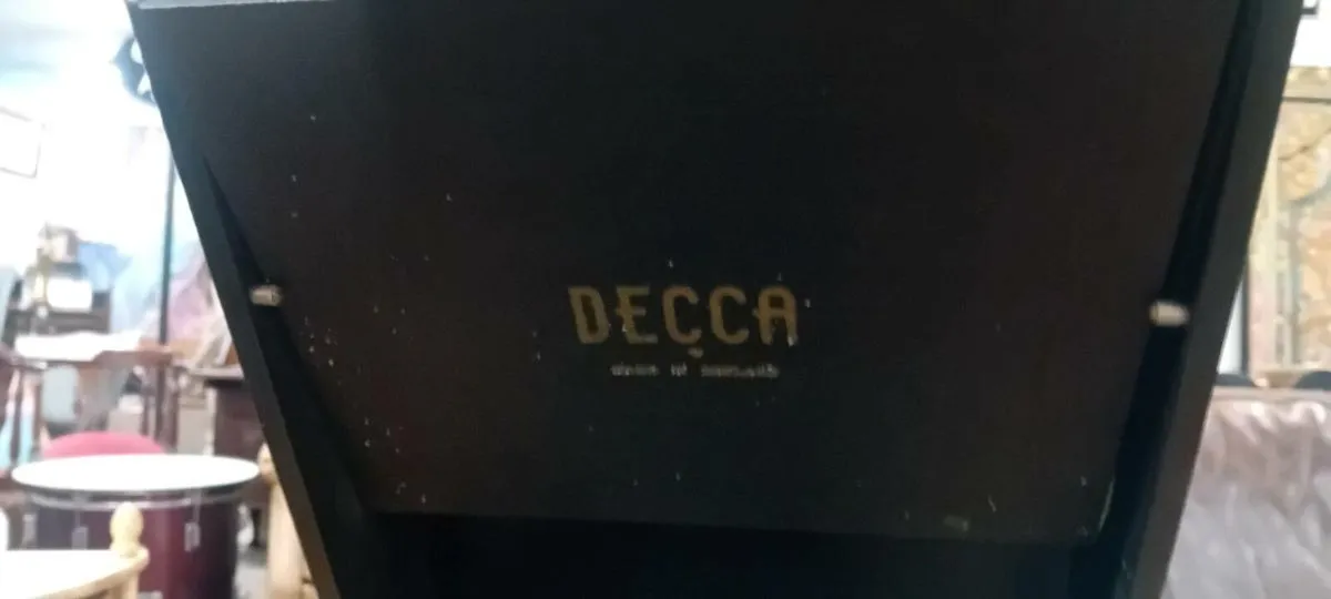 Vintage Decca Wind Up Gramophone - Image 4