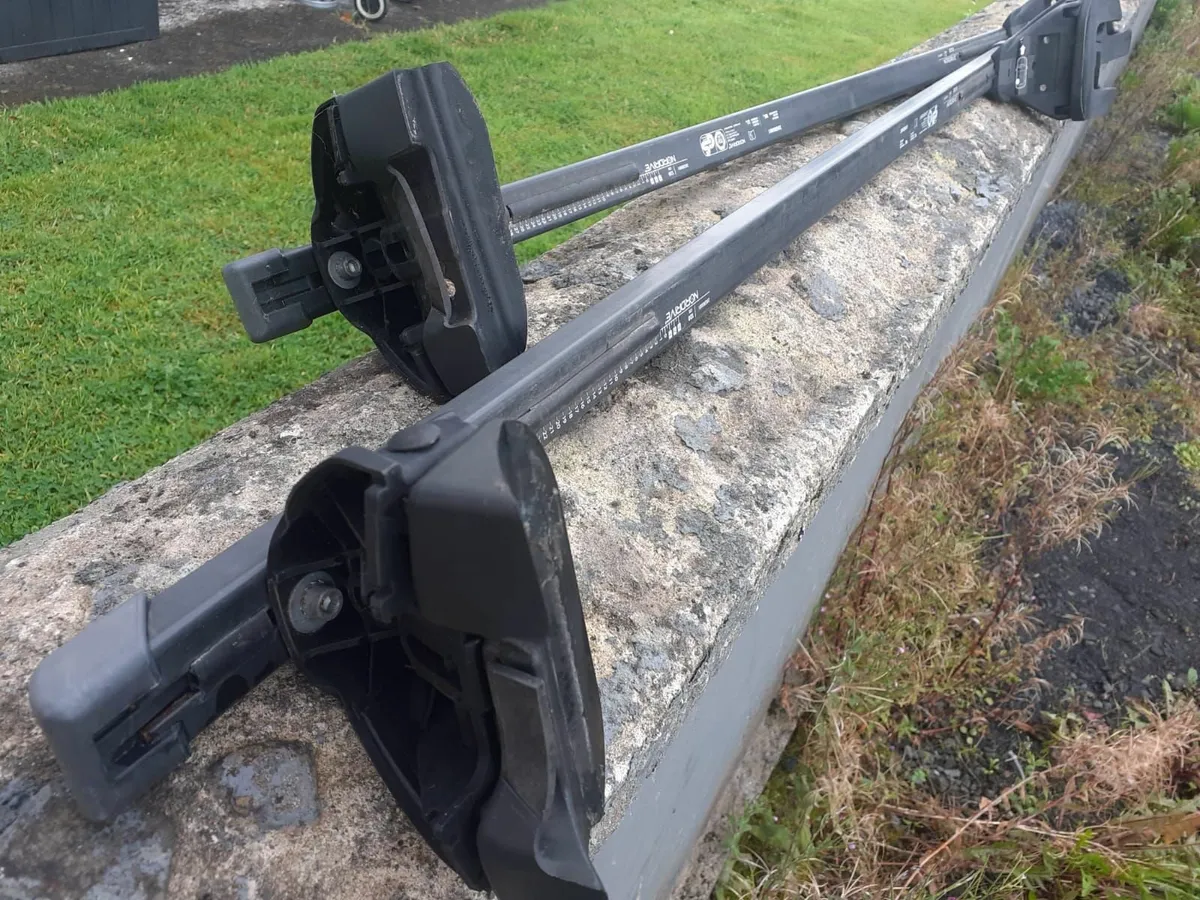 Roof racks - Image 1