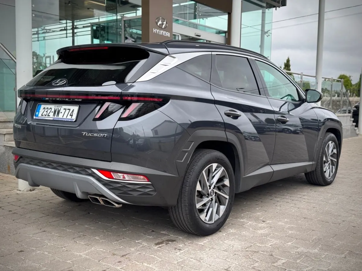 Hyundai Tucson 2WD Executive Plus  Low Mileage - Image 4