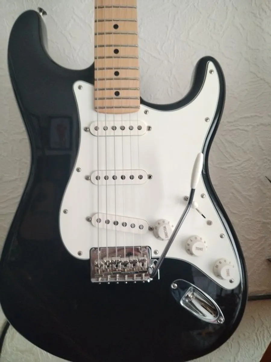 Fender Strat w/ locking tuners Price Drop - Image 1
