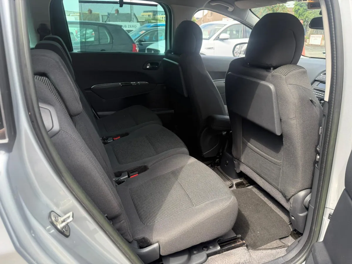 Peugeot 5008 2013 Low Mileage 7 Seater - Image 2