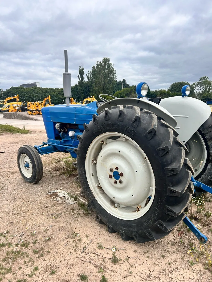 Ford 4000 - Image 4