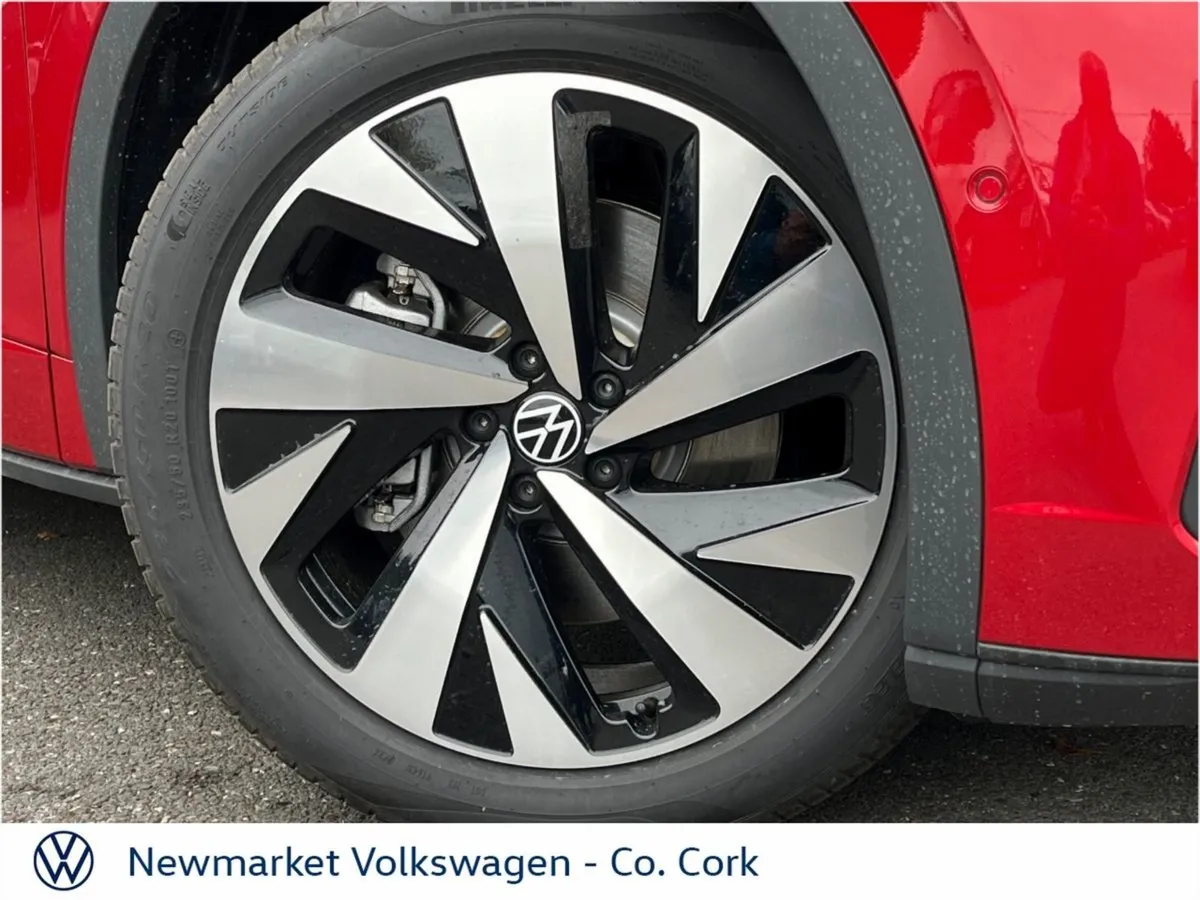 Volkswagen ID.5 PRO Plus 77kwh 286HP Long Range B - Image 2
