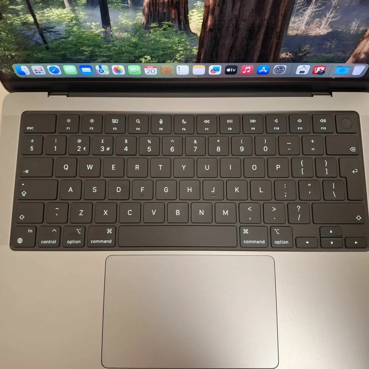 Apple MacBook Pro M1 14" 2021 | 16GB RAM | 500GB - Image 1