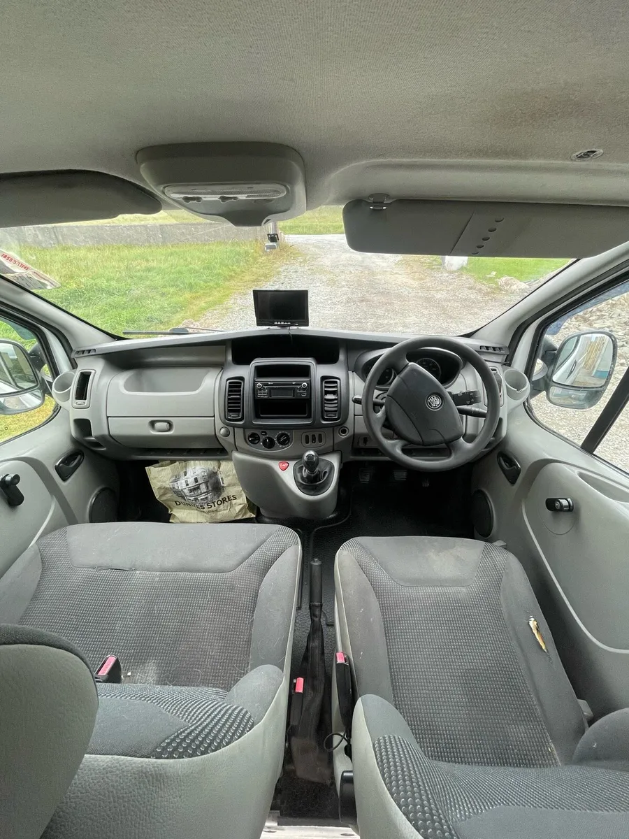 Vauxhall Vivaro High Roof - Image 3