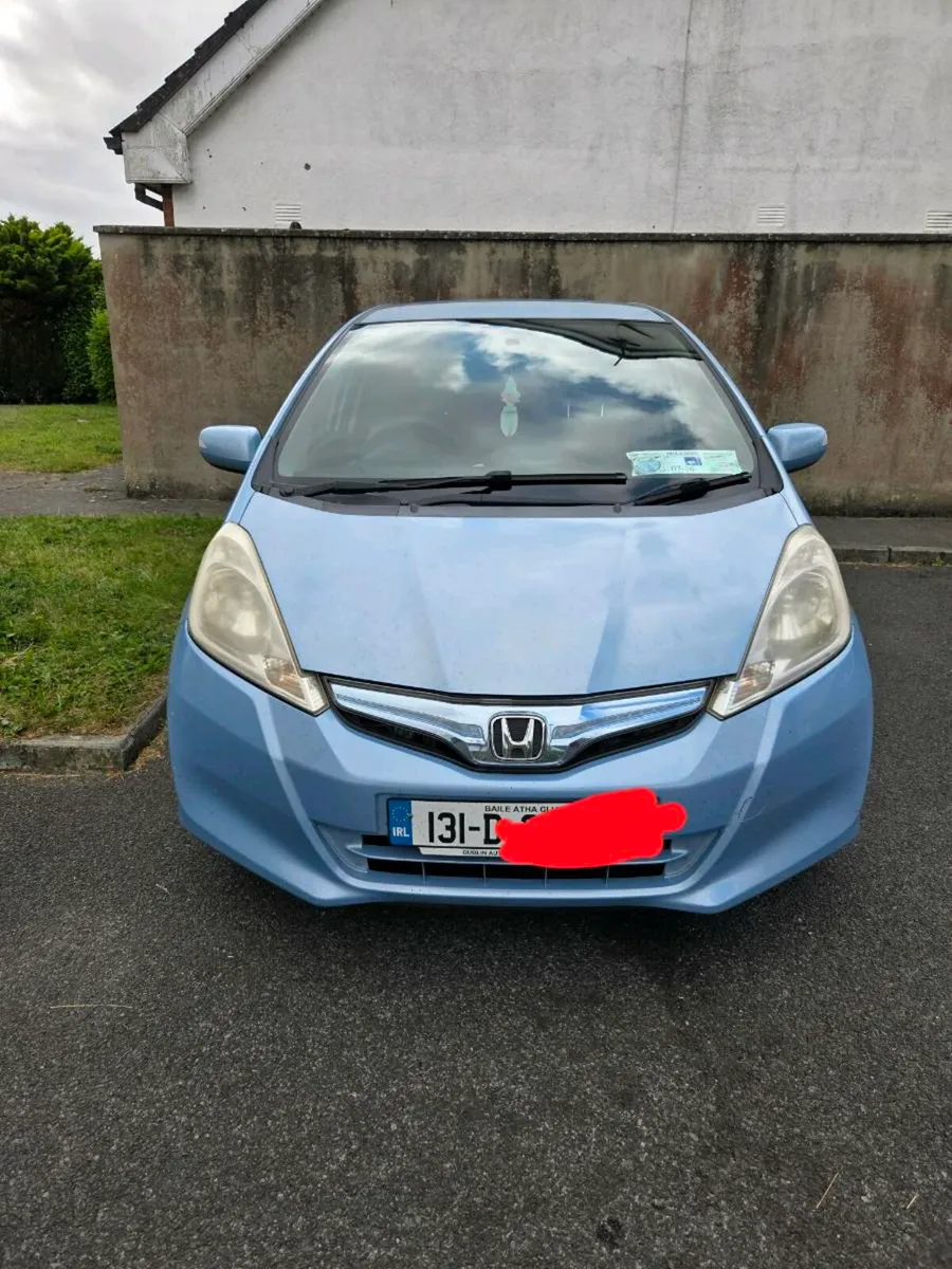 2013 Honda Fit Self Charging Hybrid Automatic - Image 1