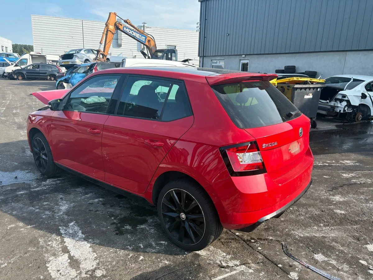 FOR BREAKING 2017 SKODA FABIA MONTE CARLO 1.2P - Image 3