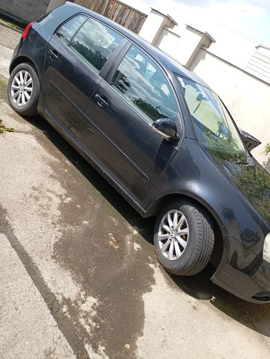 2008 Volkswagen Golf - Image 3