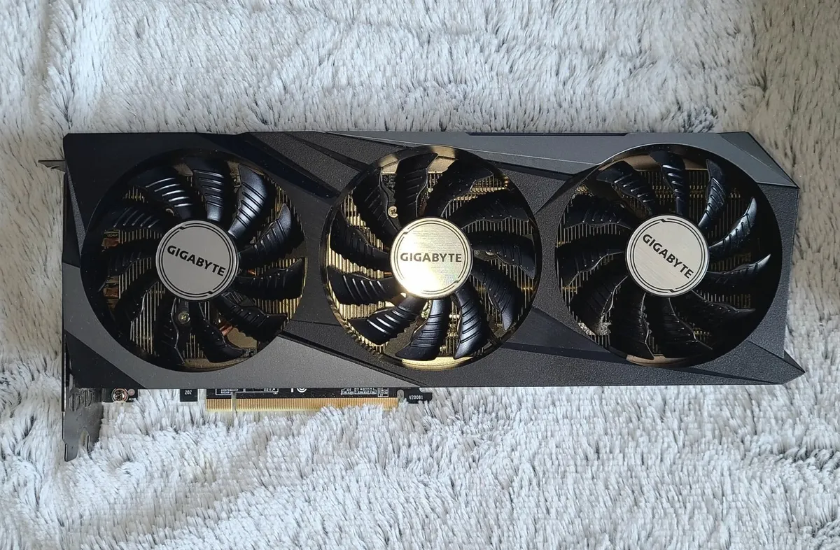 Nvidia Gigabyte Geforce RTX 3060 Ti 8 GB 3 fans - Image 2
