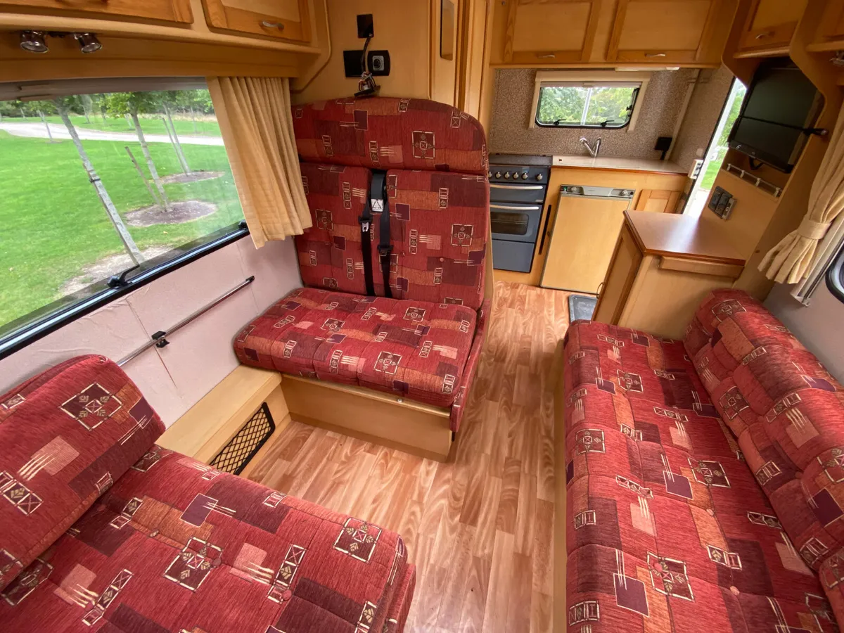 2005 ELDDIS SUNTOR 300 R.H.D - Image 2
