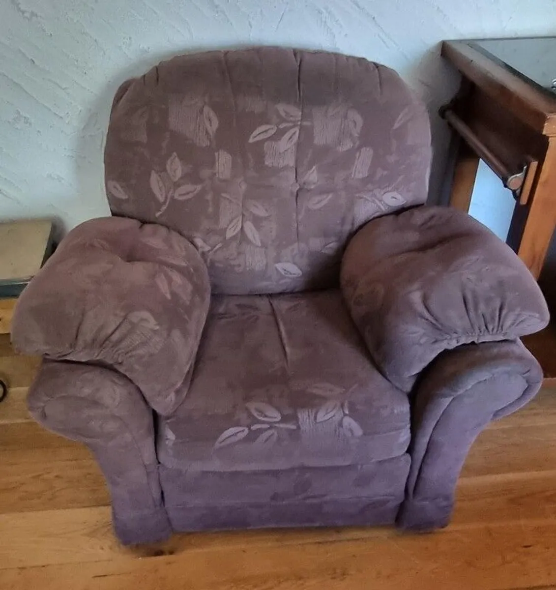 Arm Chair - Image 1