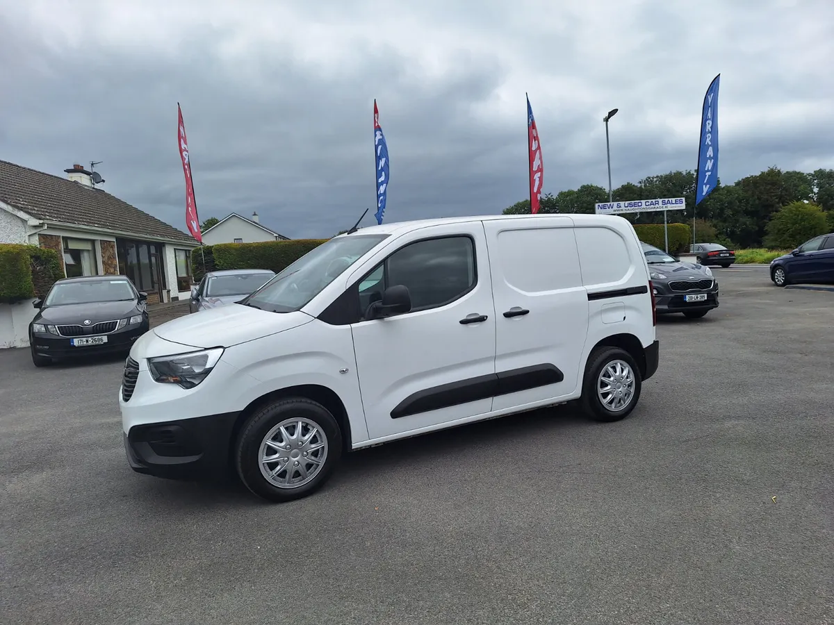 Opel Combo 1.5 Diesel 3 Seater *Immaculate/High S - Image 4