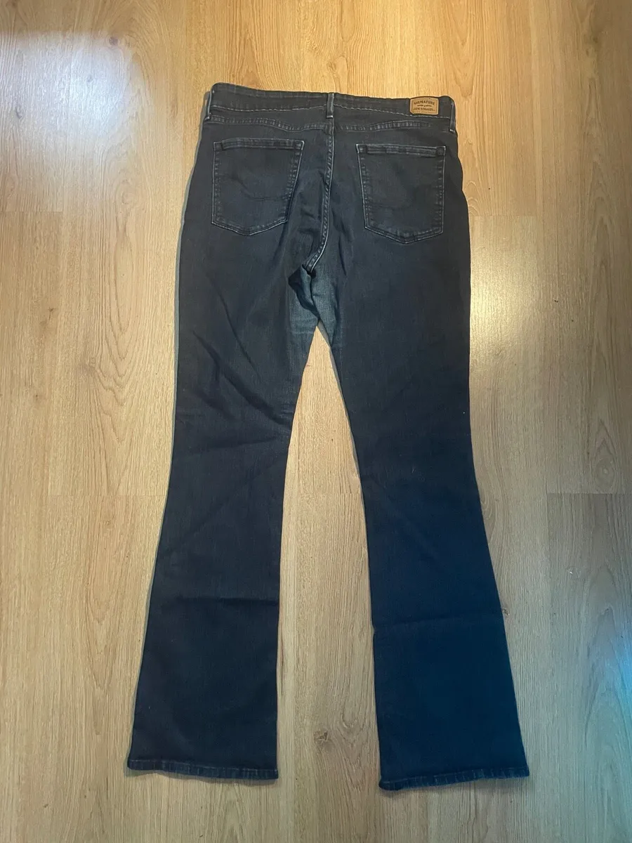 Levi jeans - Image 2