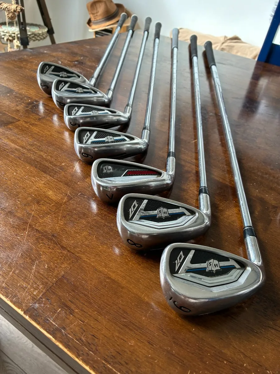 Left hand Wilson D7 Irons Sw TO 9 Iron - Image 2