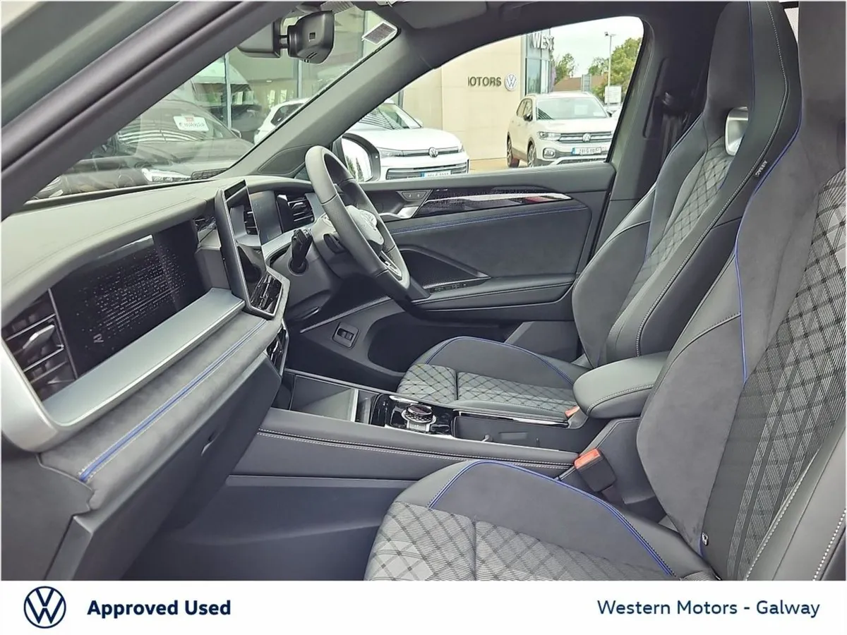Volkswagen Tayron R-line 75  7 Seats  Pan Roof  H - Image 4