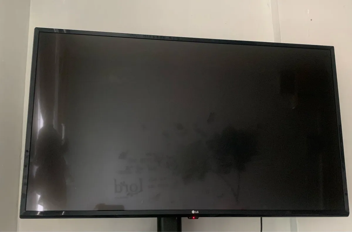 LG 43 smart tv