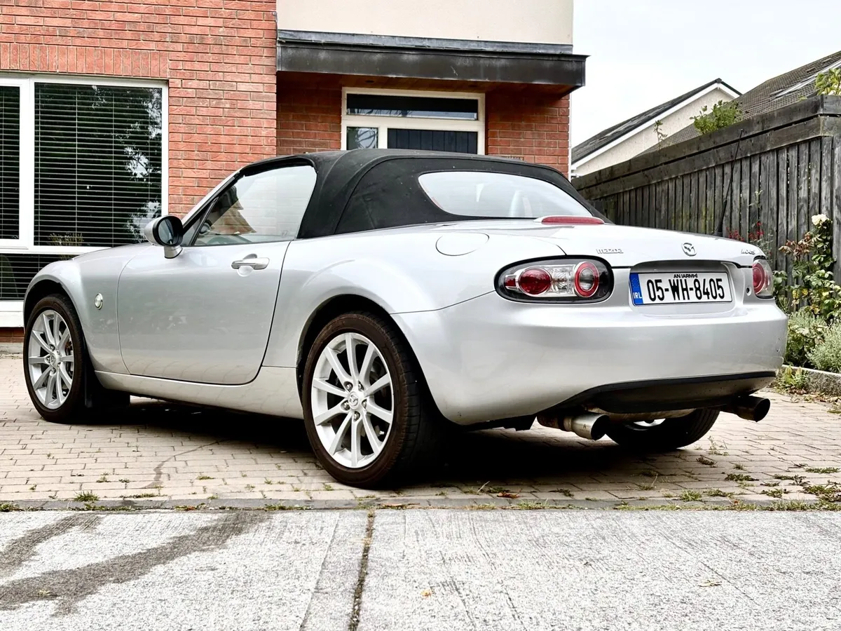 Mazda MX-5 NC | 2.0L | 6-SPEED - Image 2