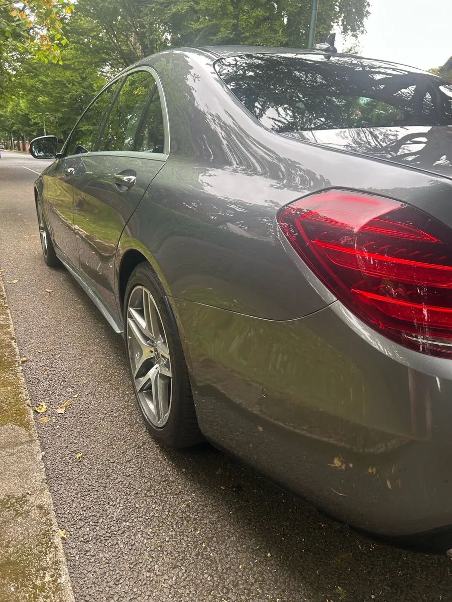 Mercedes S350d AMG Package. Ultra Low KM - Image 3