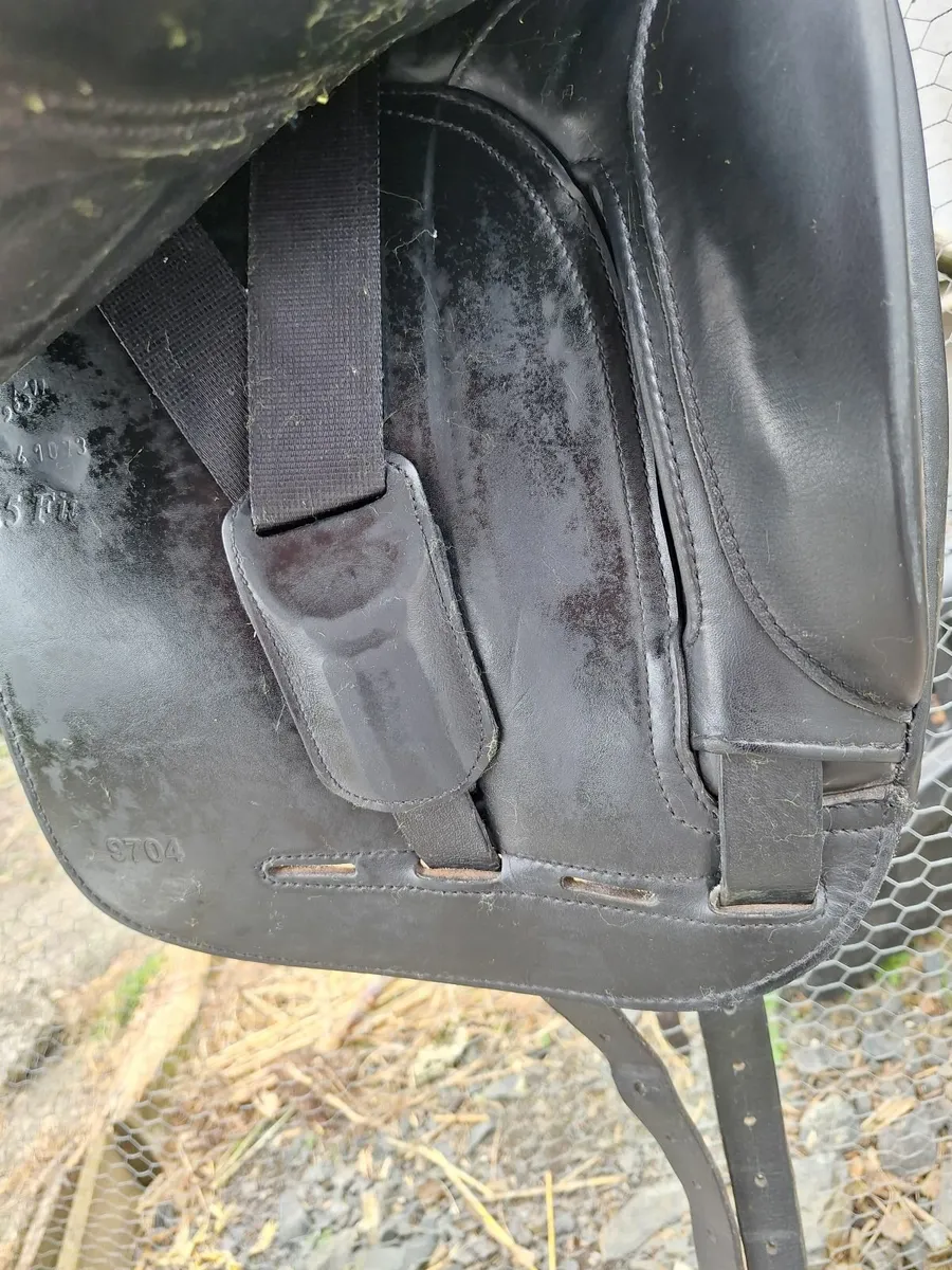 Henri De rivel dressage saddle - Image 3