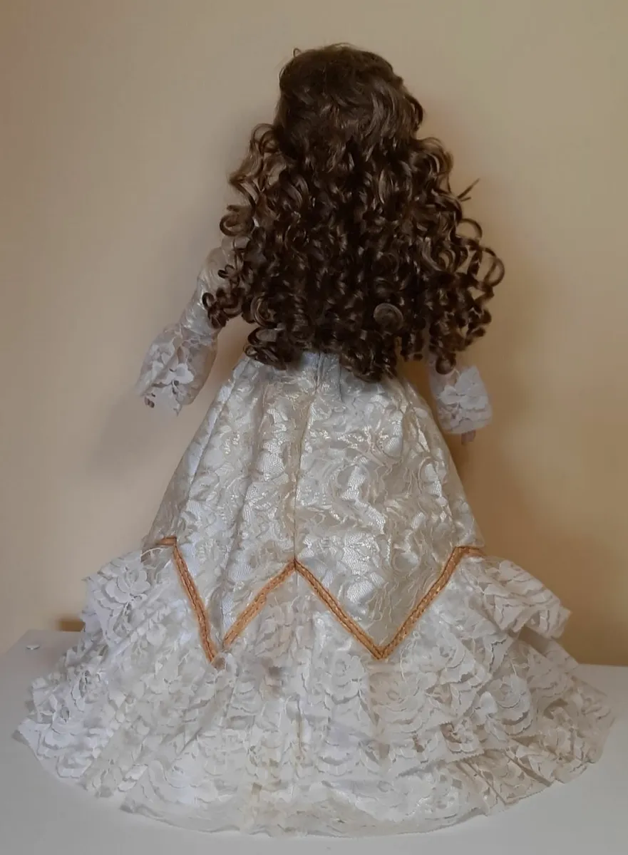 Porcelain dolls - Image 3