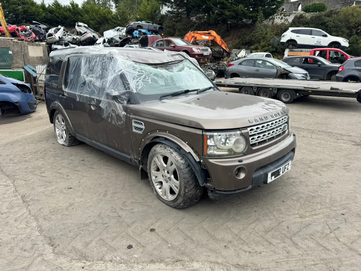 Breaking 2012 Land Rover discovery td4 3.0 - Image 2