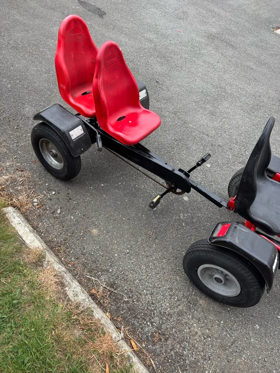 Berg go cart with extension for 2 more seats - Image 4