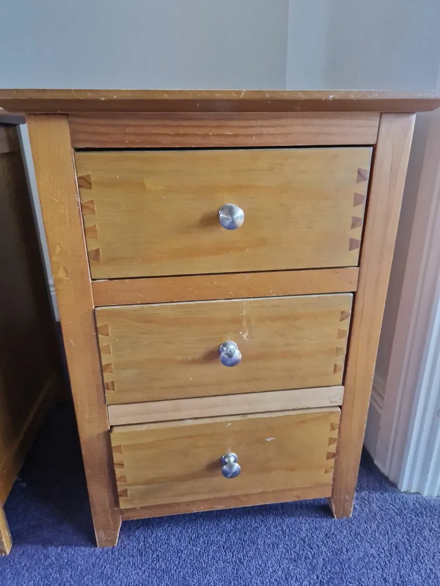 Bedside tables - Image 3